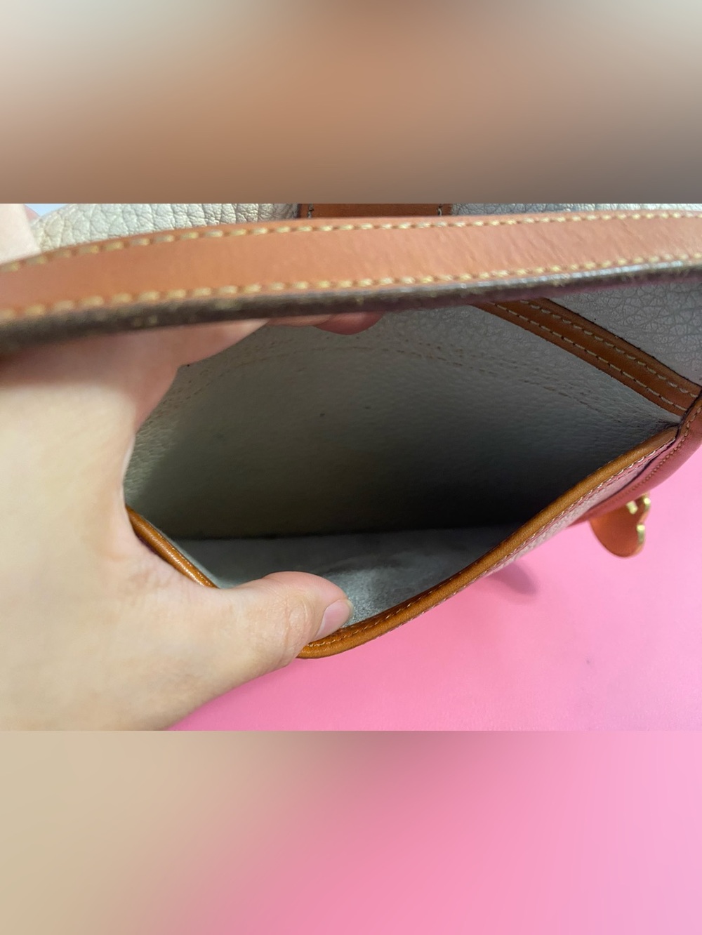 Dooney & Bourke Vintage All Weather Leather Saddle Bag Cream Tan Crossbody - Picture 6 of 13